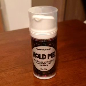 Perfectly Posh Hold Me Magical Unicorn Illuminating Primer *Retired*